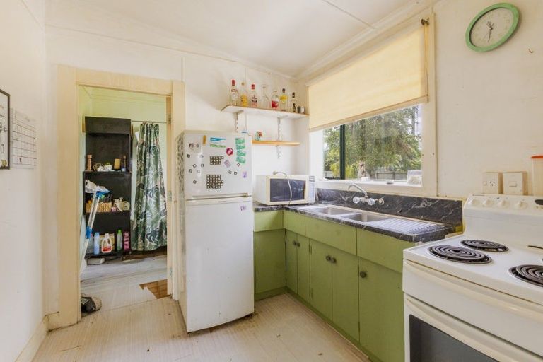 Photo of property in 60 Sydney Street, Takapau, 4203