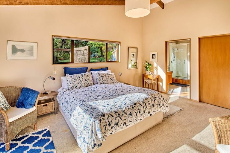 Photo of property in 25a Mt Cecil Road, Moonshine Valley, Porirua, 5381