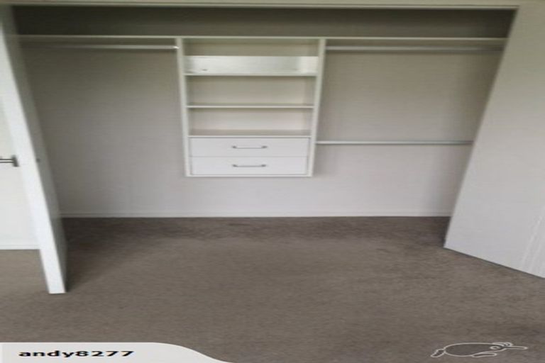 Photo of property in 21b Stamford Crescent, Flat Bush, Auckland, 2019