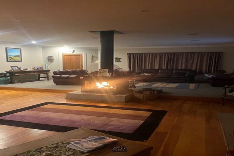 Photo of property in 1084 Lake Ferry Road, Dyerville, Martinborough, 5781