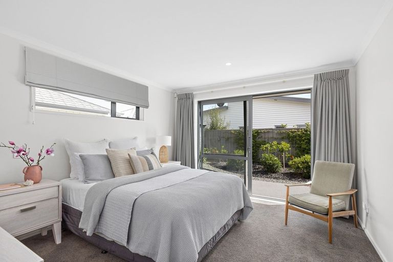 Photo of property in 12 Trevally Place, Snells Beach, 0920