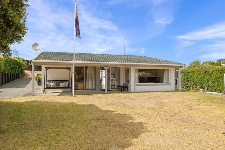 Photo of property in 11 Pinewood Place, Mangawhai Heads, Mangawhai, 0505