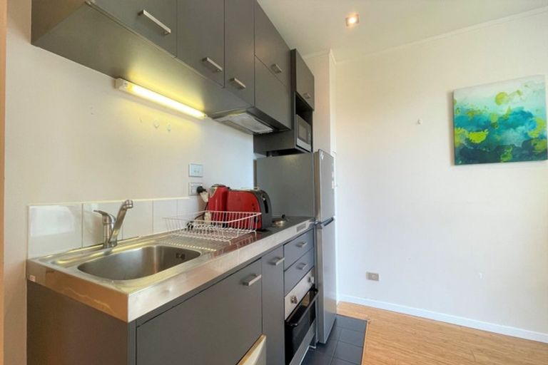 Photo of property in The Volt Apartments, 306/430 Queen Street, Auckland Central, Auckland, 1010