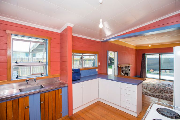 Photo of property in 198 Tyndall Road, Outer Kaiti, Gisborne, 4010