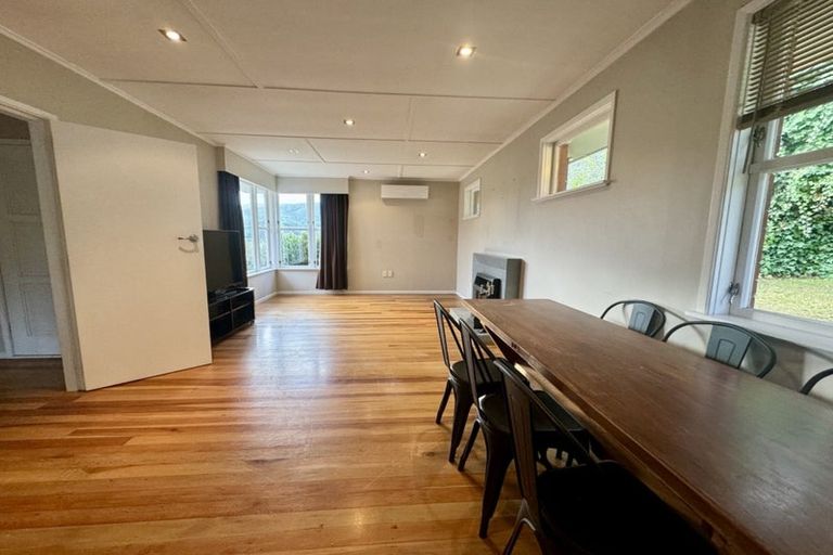 Photo of property in 95 Thomas Street, Stokes Valley, Lower Hutt, 5019