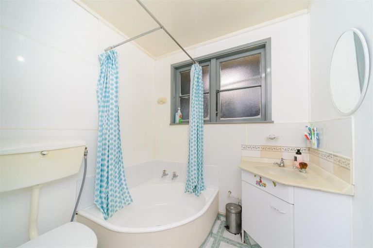 Photo of property in 128 High Street, Bulls, 4818