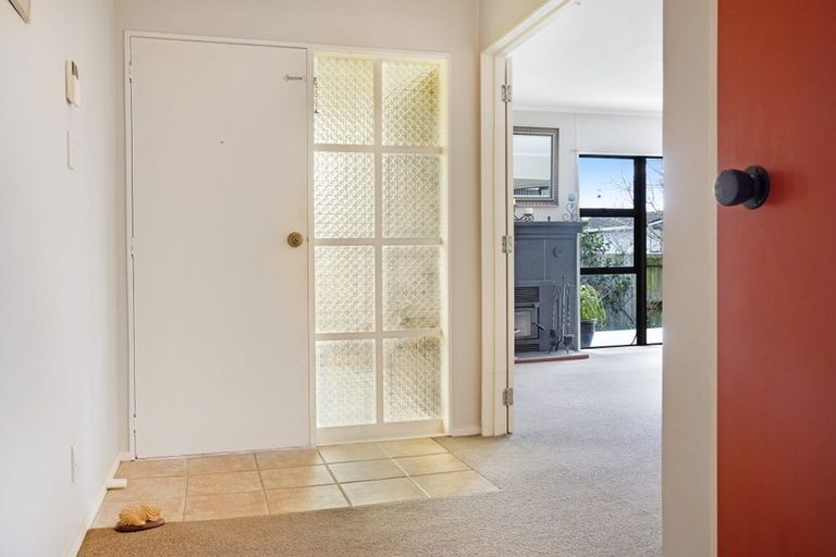 Photo of property in 3 Revell Court, Pukekohe, 2120