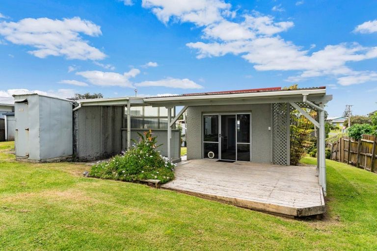 Photo of property in 4 Bayly Street, Baylys Beach, Dargaville, 0377