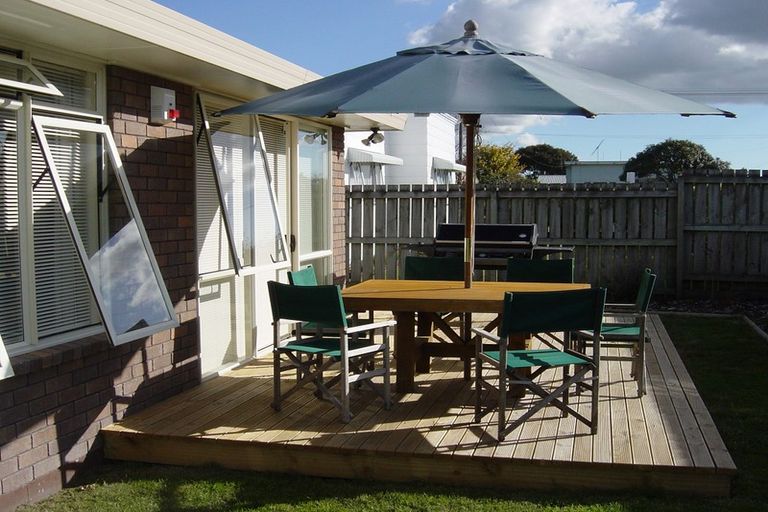 Photo of property in 65a Bandon Street, Frankton, Hamilton, 3204