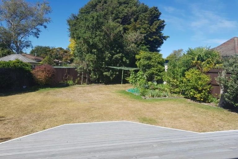 Photo of property in 5 Greendale Avenue, Avonhead, Christchurch, 8042