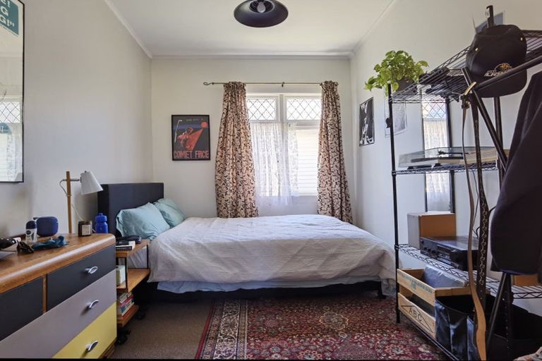 Photo of property in 21 Miro Street, Miramar, Wellington, 6022