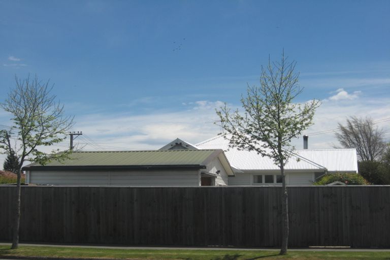 Photo of property in 1/327 Greers Road, Bishopdale, Christchurch, 8053