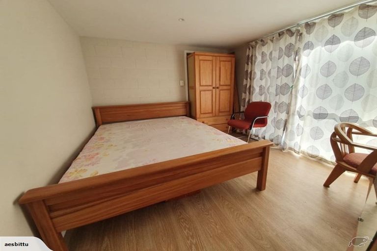 Photo of property in 128 Grafton Road, Grafton, Auckland, 1010