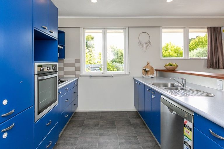 Photo of property in 129 Main Rd Clive, Clive, 4102