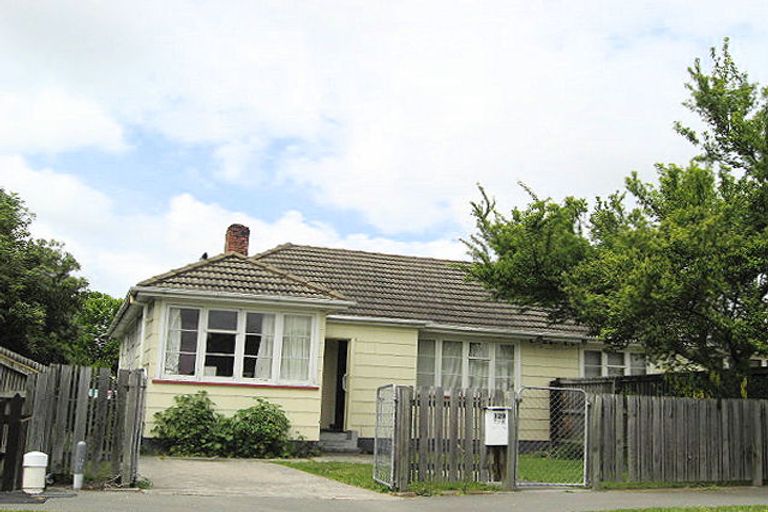 Photo of property in 129 Aorangi Road, Bryndwr, Christchurch, 8053