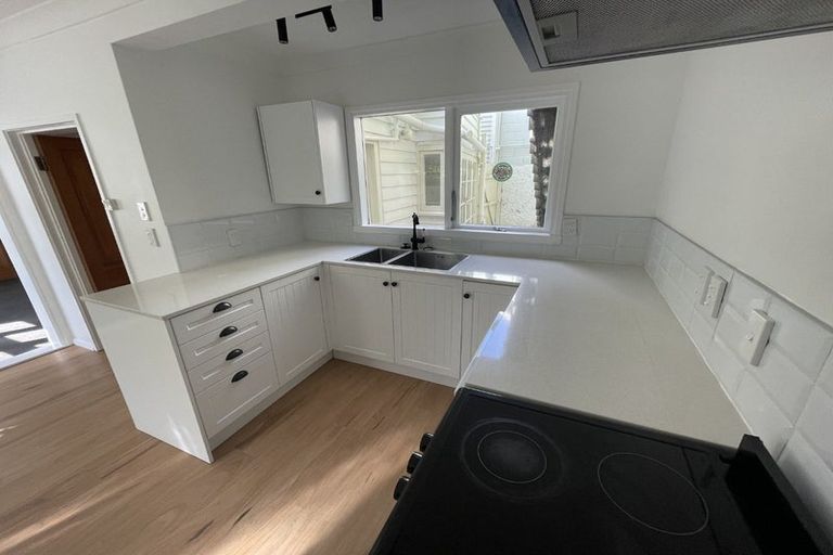 Photo of property in 6 Ascot Street, Thorndon, Wellington, 6011