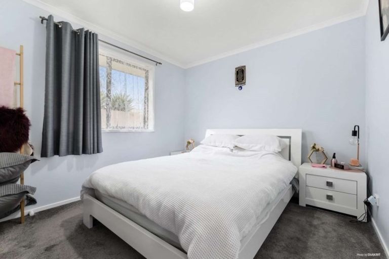 Photo of property in 5 Waitaua Street, Papakura, 2110