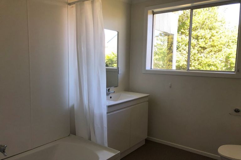 Photo of property in 16 Heatley Avenue, Hokowhitu, Palmerston North, 4410