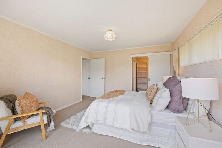 Photo of property in 22 Harvest Drive, Henderson, Auckland, 0612