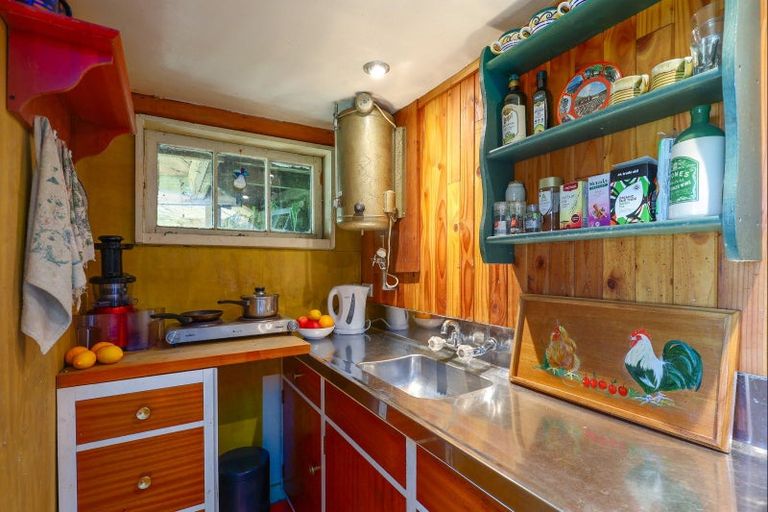 Photo of property in 83 Cleveland Terrace, Nelson, 7010