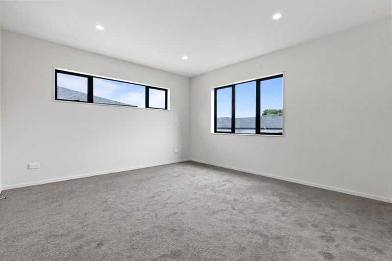 Photo of property in 44d Great South Road, Manurewa, Auckland, 2102