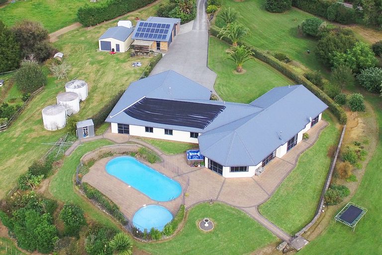 Photo of property in 268 Awaroa River Road, Abbey Caves, Whangarei, 0110