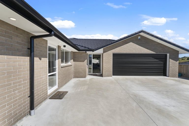 Photo of property in 59 Leathem Crescent, Pokeno, 2402