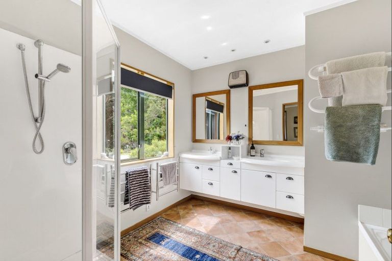 Photo of property in 174 Nuttall Road, Upper Moutere, 7173