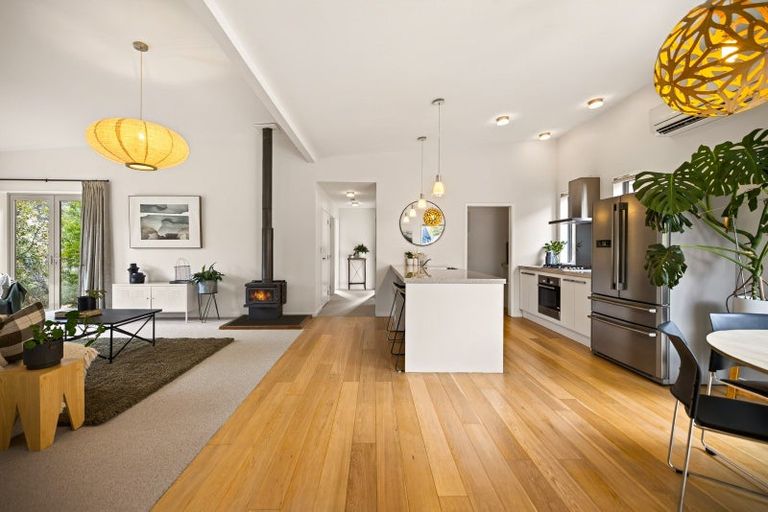 Photo of property in 13 Haines Way, Arthurs Point, Queenstown, 9371