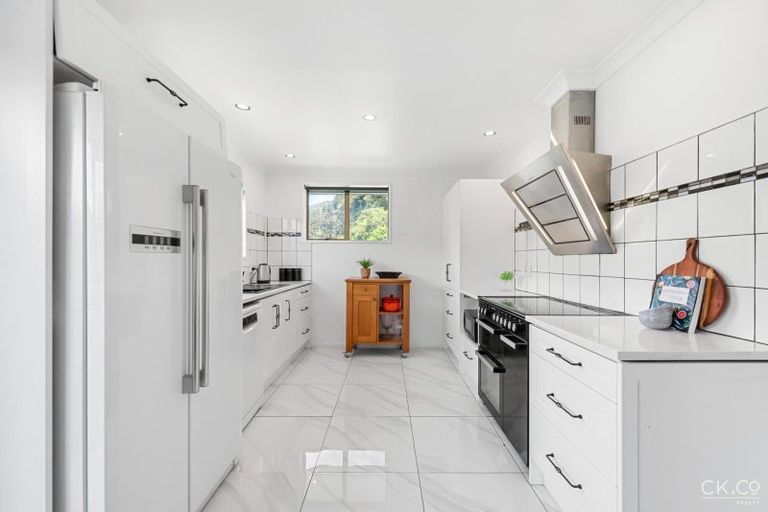 Photo of property in 67 Bridge Road, Birchville, Upper Hutt, 5018