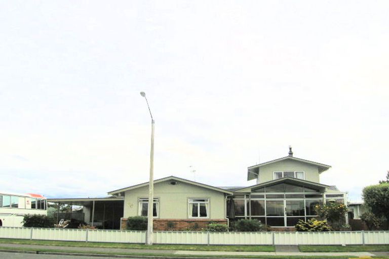 Photo of property in 88 Auckland Road, Greenmeadows, Napier, 4112