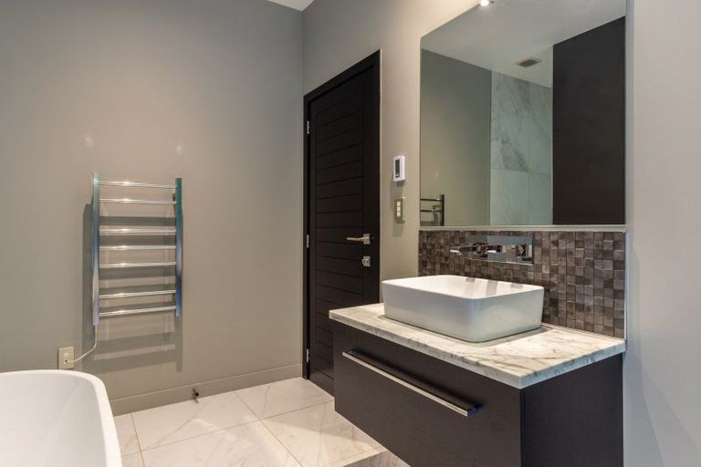 Photo of property in 15 Ngapera Way, Omori, Turangi, 3381