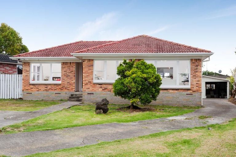 Photo of property in 40 Portadown Avenue, Pakuranga Heights, Auckland, 2010