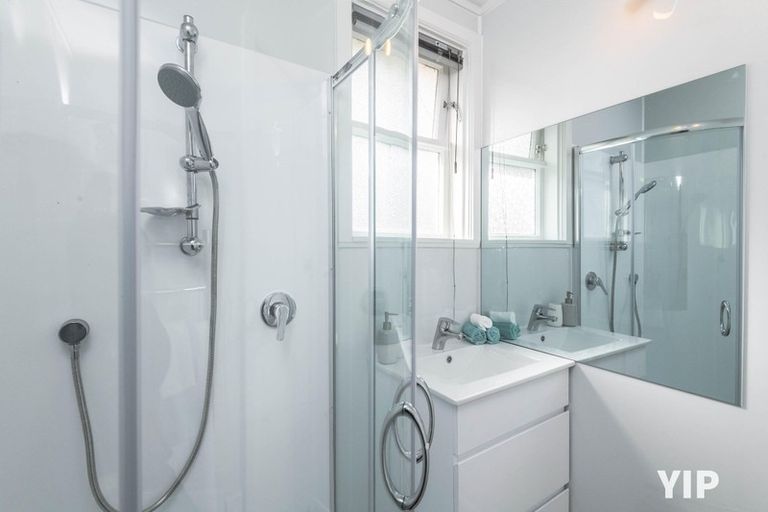 Photo of property in 1/55 Gordon Street, Avalon, Lower Hutt, 5011