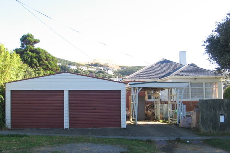 Photo of property in 12 Bannister Avenue, Johnsonville, Wellington, 6037