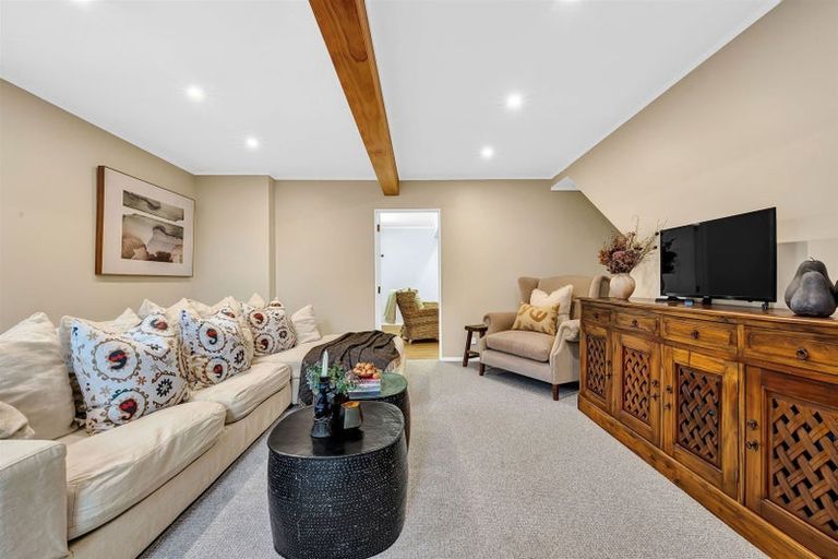 Photo of property in 67 Verran Road, Birkenhead, Auckland, 0626