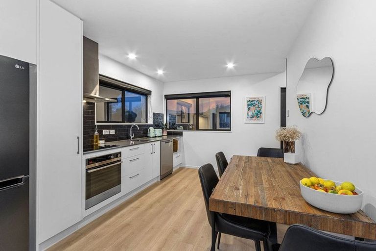 Photo of property in 2/29 Bolton Avenue, Spreydon, Christchurch, 8024