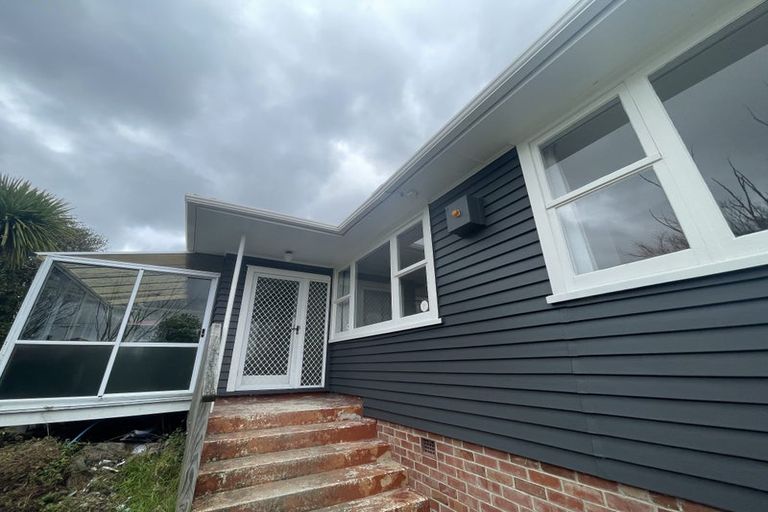 Photo of property in 12 Mawney Road, Henderson, Auckland, 0610