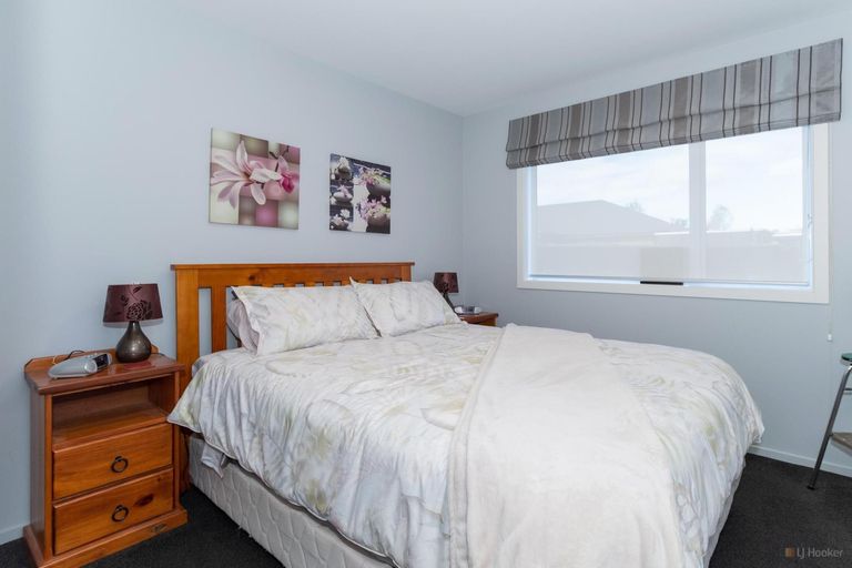 Photo of property in 78a Cox Street, Geraldine, 7930