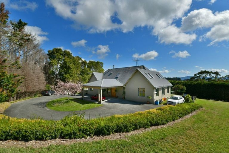 Photo of property in 836 Sandspit Road, Warkworth, 0982