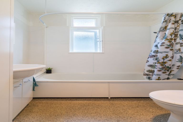 Photo of property in 11 Corunna Street, Saint Kilda, Dunedin, 9012