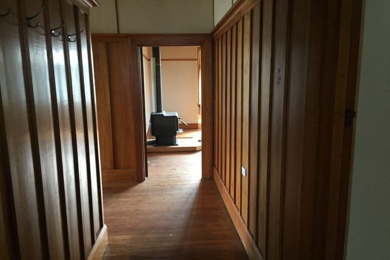 Photo of property in 3 Innes Street, Waimate, 7924