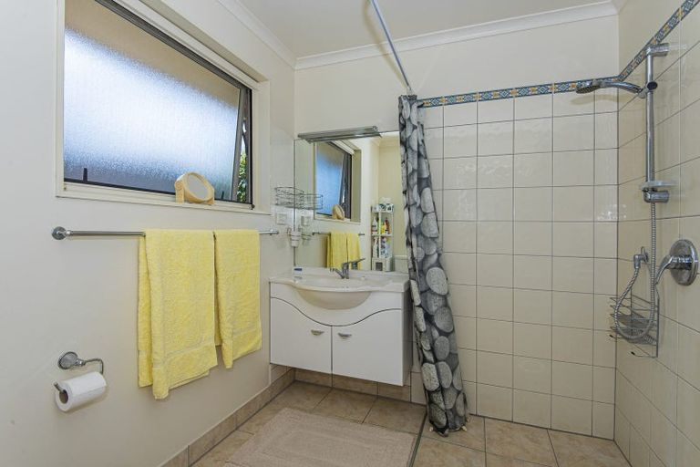 Photo of property in 5 Conifer Grove, Te Kamo, Whangarei, 0112
