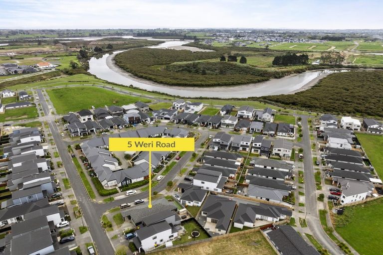 Photo of property in 5 Weri Road, Karaka, Papakura, 2113