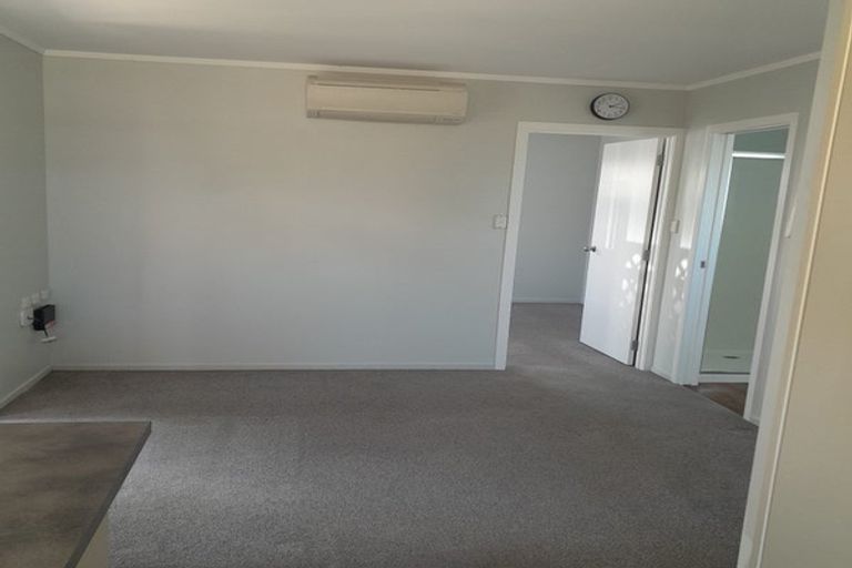 Photo of property in 34 Ocean View Rise, Ruakaka, 0116