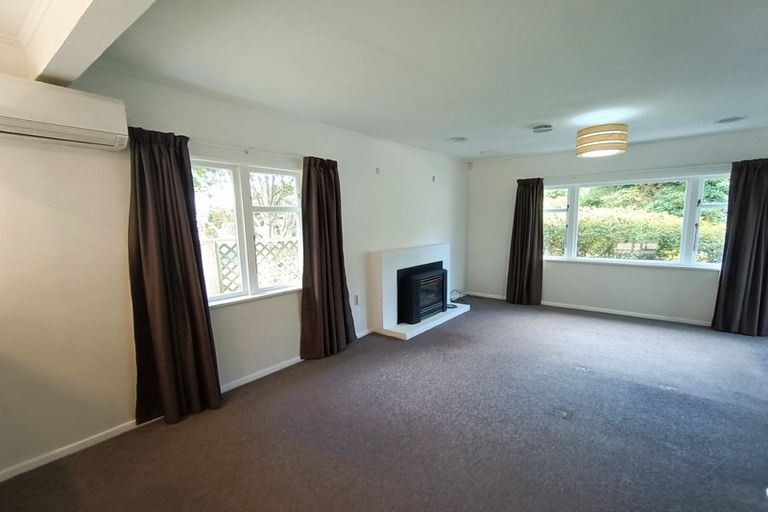 Photo of property in 48 Awarua Street, Ngaio, Wellington, 6035