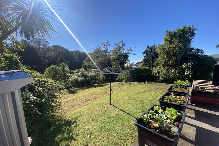 Photo of property in 34 Barrett Street, Westown, New Plymouth, 4310