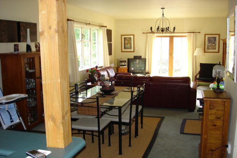 Photo of property in 30 Freyberg Street, Waterloo, Lower Hutt, 5011