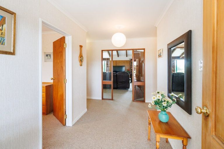 Photo of property in 44 Arnott Street, Maewa, Feilding, 4702
