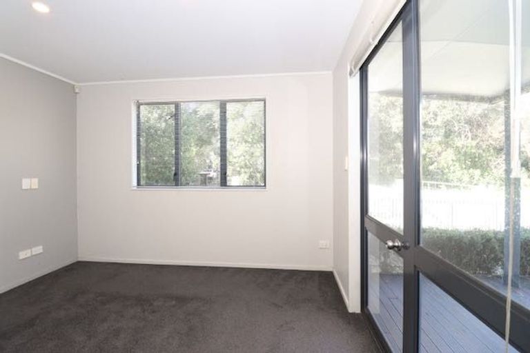 Photo of property in 14 Carnoustie Drive, Wattle Downs, Auckland, 2103